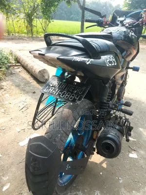বাজাজ পালসার ১৫০ ২০১৩ ব্ল্যাক