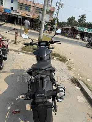 Suzuki Gixxer 2024 Black