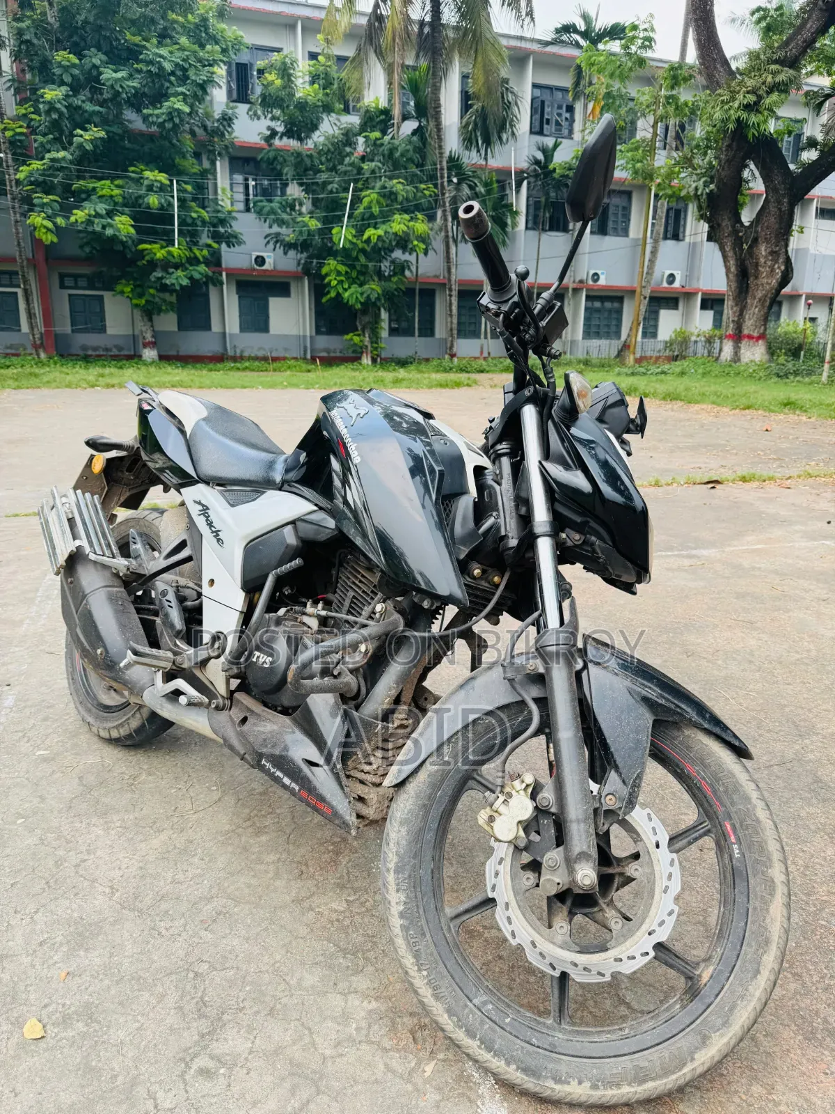 TVS Apache RTR 160 4V Fi 2022 Black