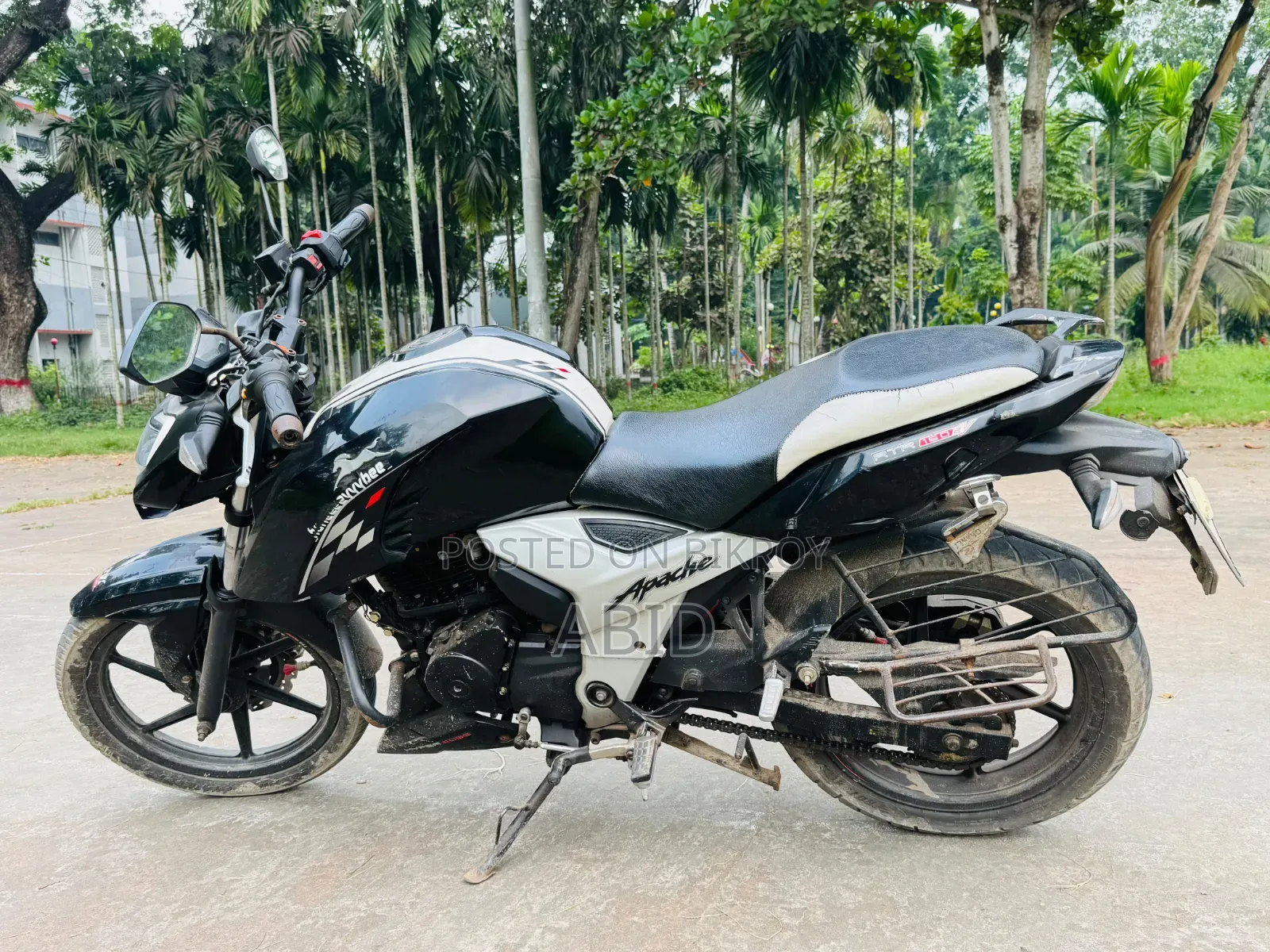 TVS Apache RTR 160 4V Fi 2022 Black