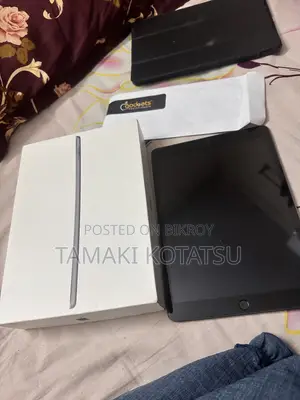 Apple iPad 10.2 (2021) 64 GB Gray