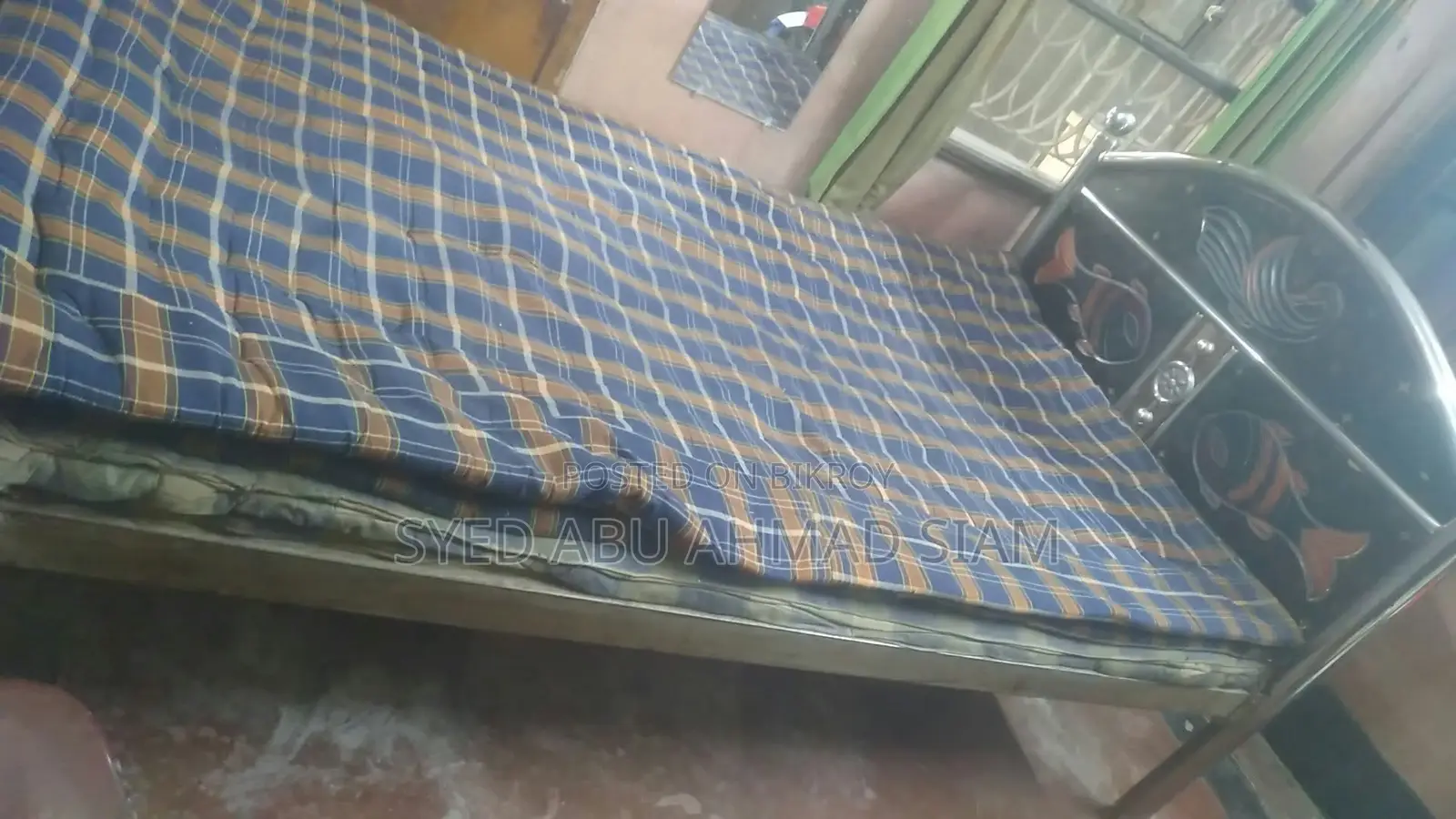 Used Single Bed for sale – with mattress and cushion