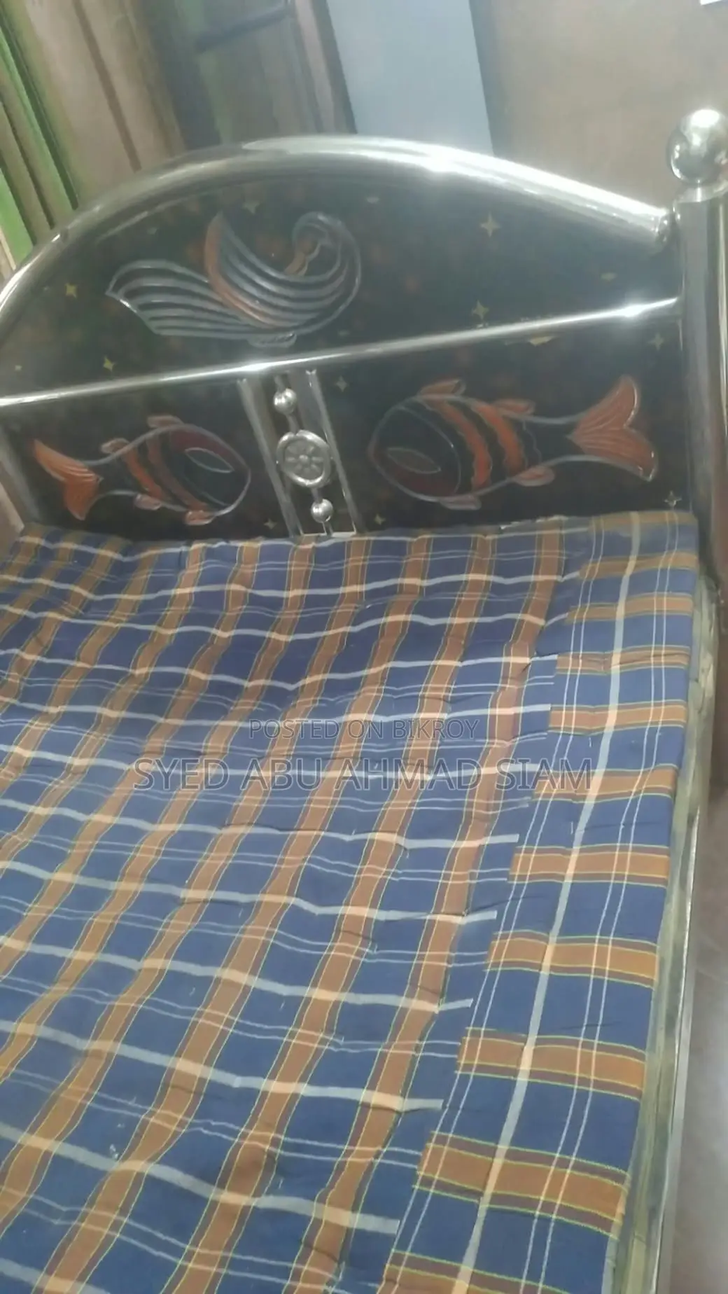 Used Single Bed for sale – with mattress and cushion