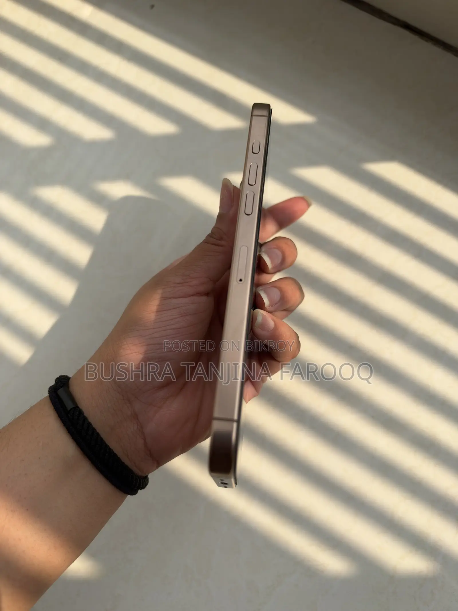 Apple iPhone 16 Pro Max 256 GB Gold
