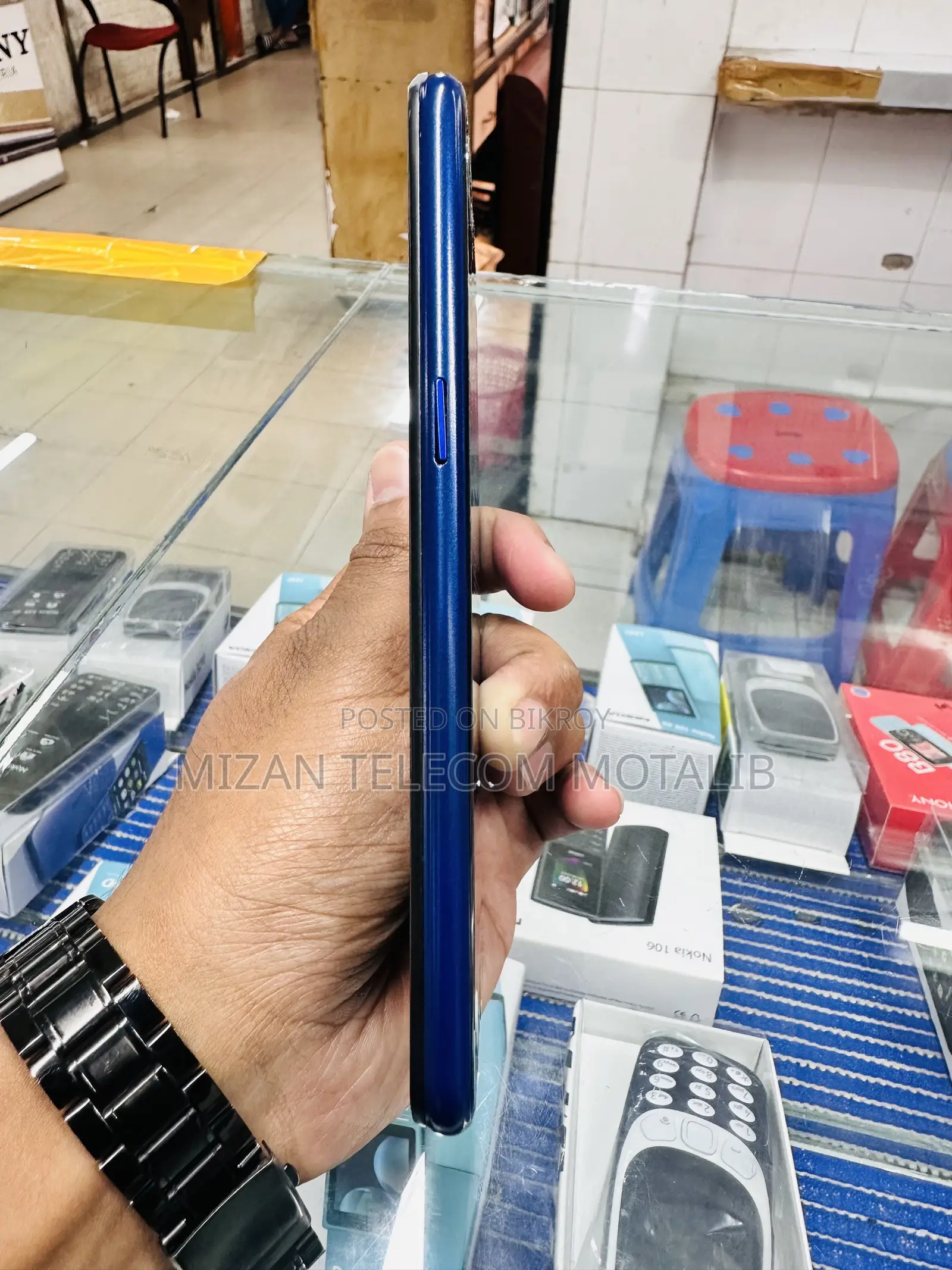 Oppo A3s 64 GB Blue