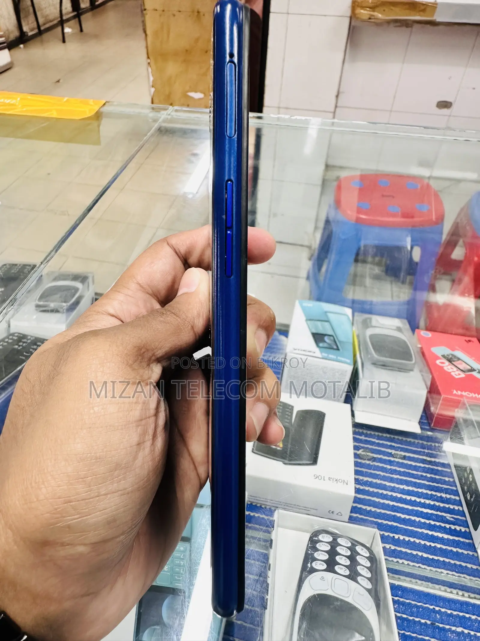 Oppo A3s 64 GB Blue
