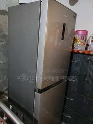 Samsung 218 Liter Bottom Mount Refrigerator RB21KMFH5SE/D3