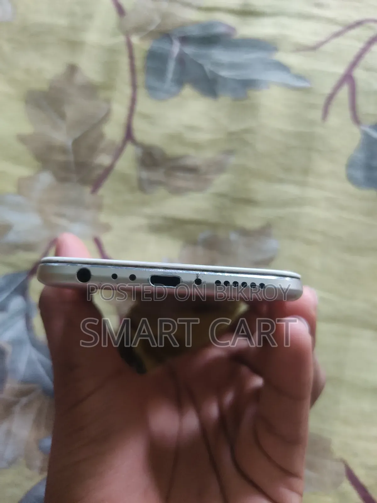 Vivo 64 GB Silver