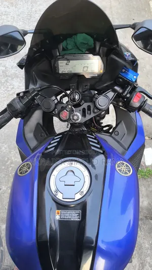 New Yamaha R15 V3 2022 Blue