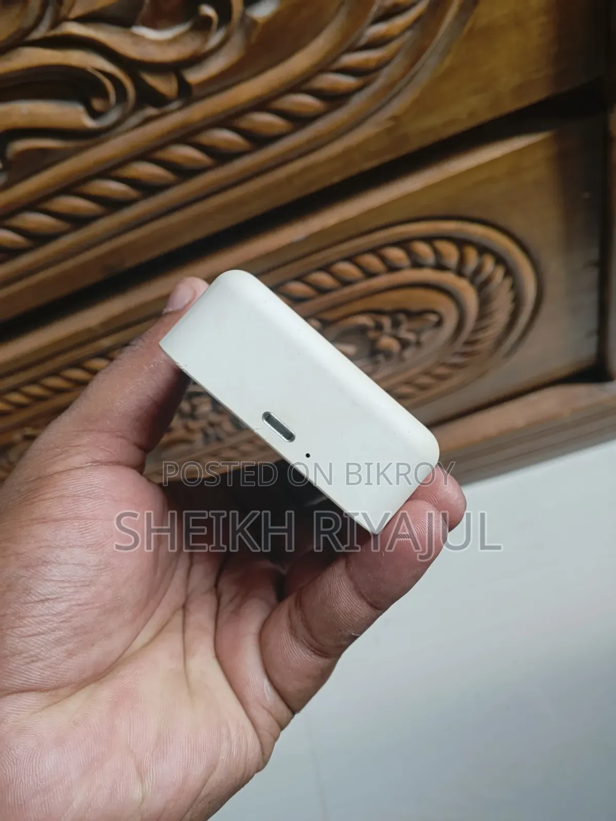 Wireless Power Bank