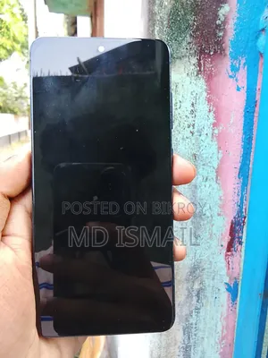 স্যামসাং গ্যালাক্সি এস২১ ৫জি ১২৮ জিবি