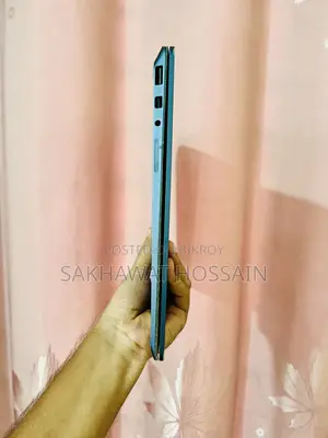 ল্যাপটপ মাইক্রোসফট সারফেস ২ ৮জিবি ইন্টেল কোর আই৫ এসএসডি ২৫৬জিবি