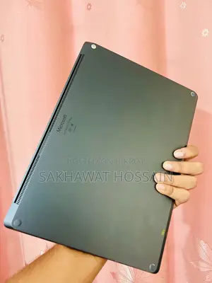 ল্যাপটপ মাইক্রোসফট সারফেস ২ ৮জিবি ইন্টেল কোর আই৫ এসএসডি ২৫৬জিবি