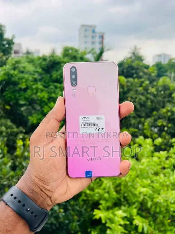 Vivo Y17 128 GB Blue