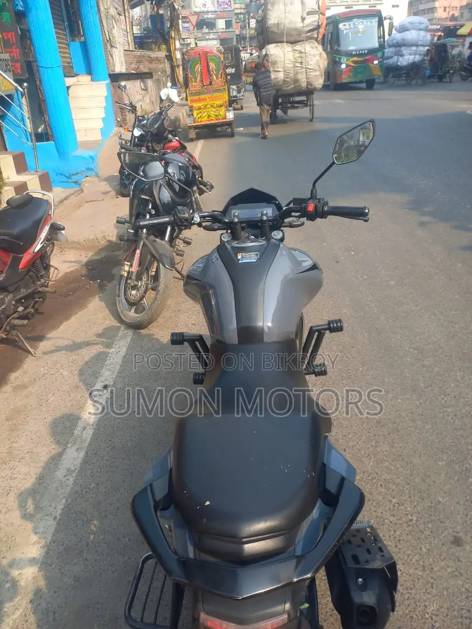 Yamaha FZS V4 2025 Gray
