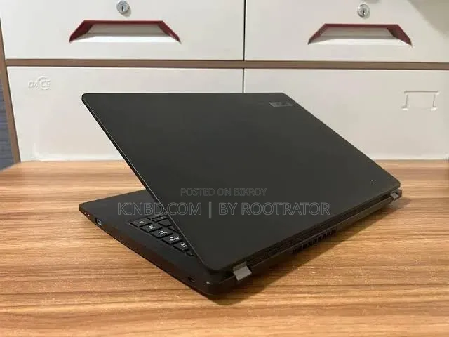 Laptop Acer TravelMate P2 14 8GB Intel Core i5 SSD 256GB
