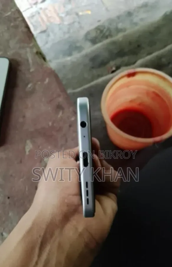 Infinix Hot 60 Pro 128 GB Silver