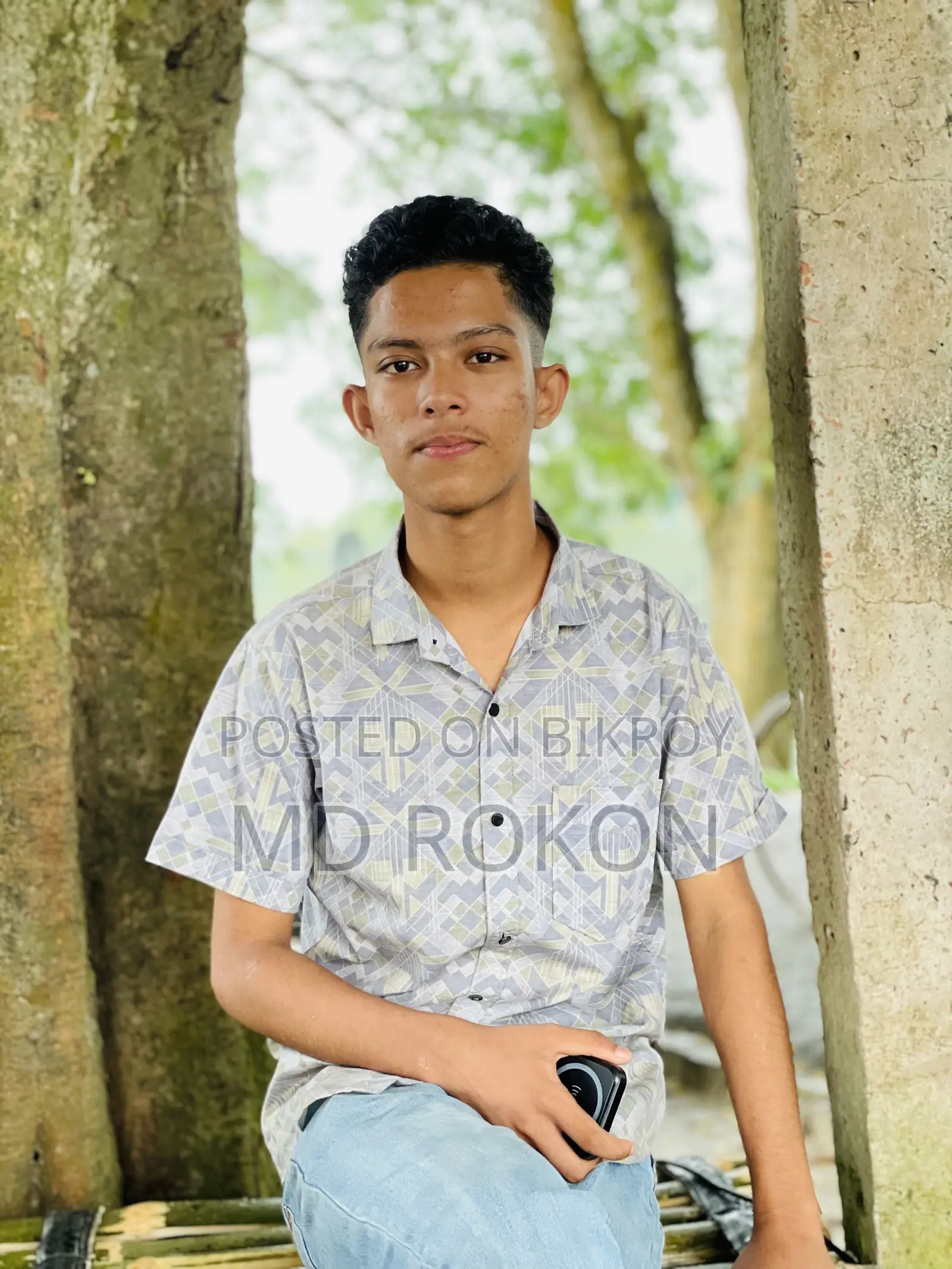 আলিফ পান্জাবী শোরুমে সেলসম্যান/শোরুম সহকারী লাগবে