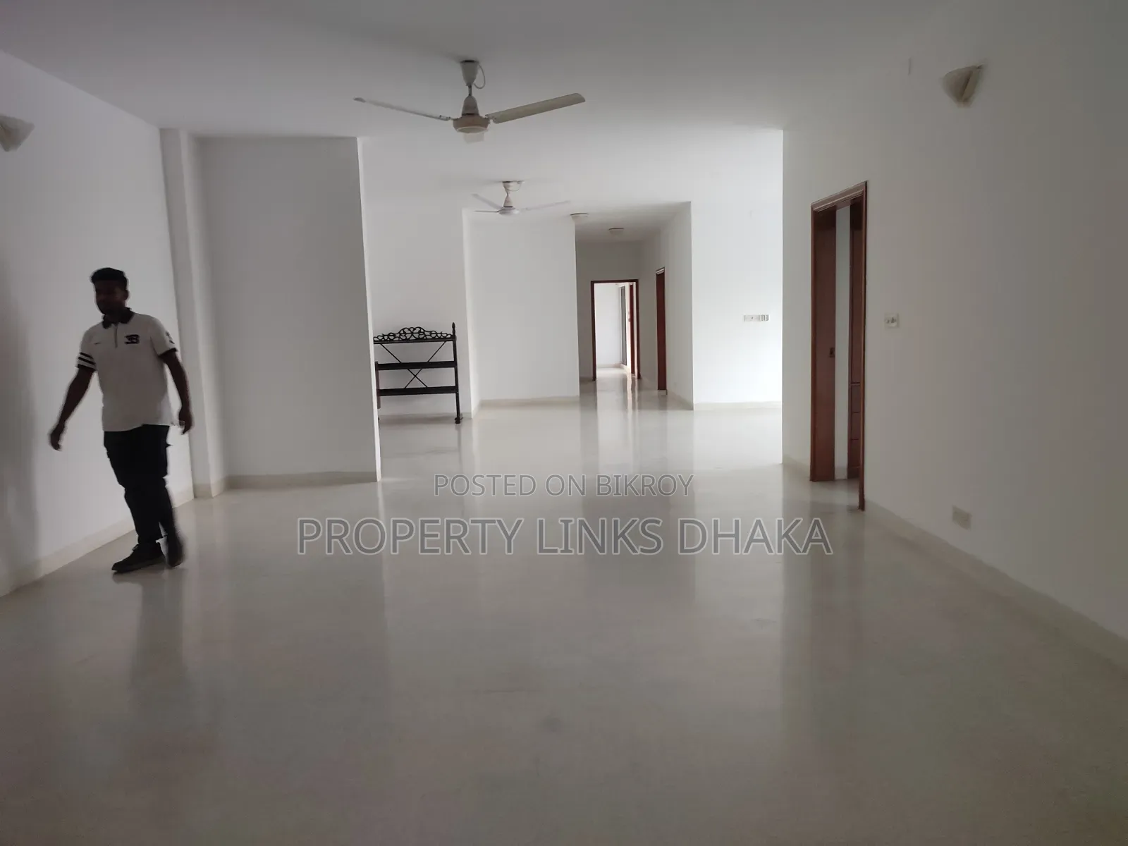 4 Bedroom Apartment in Gulshan for rent