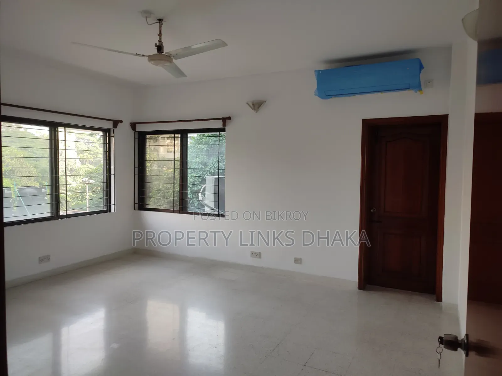 4 Bedroom Apartment in Gulshan for rent