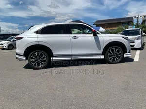 Honda Vezel 2021 Pearl