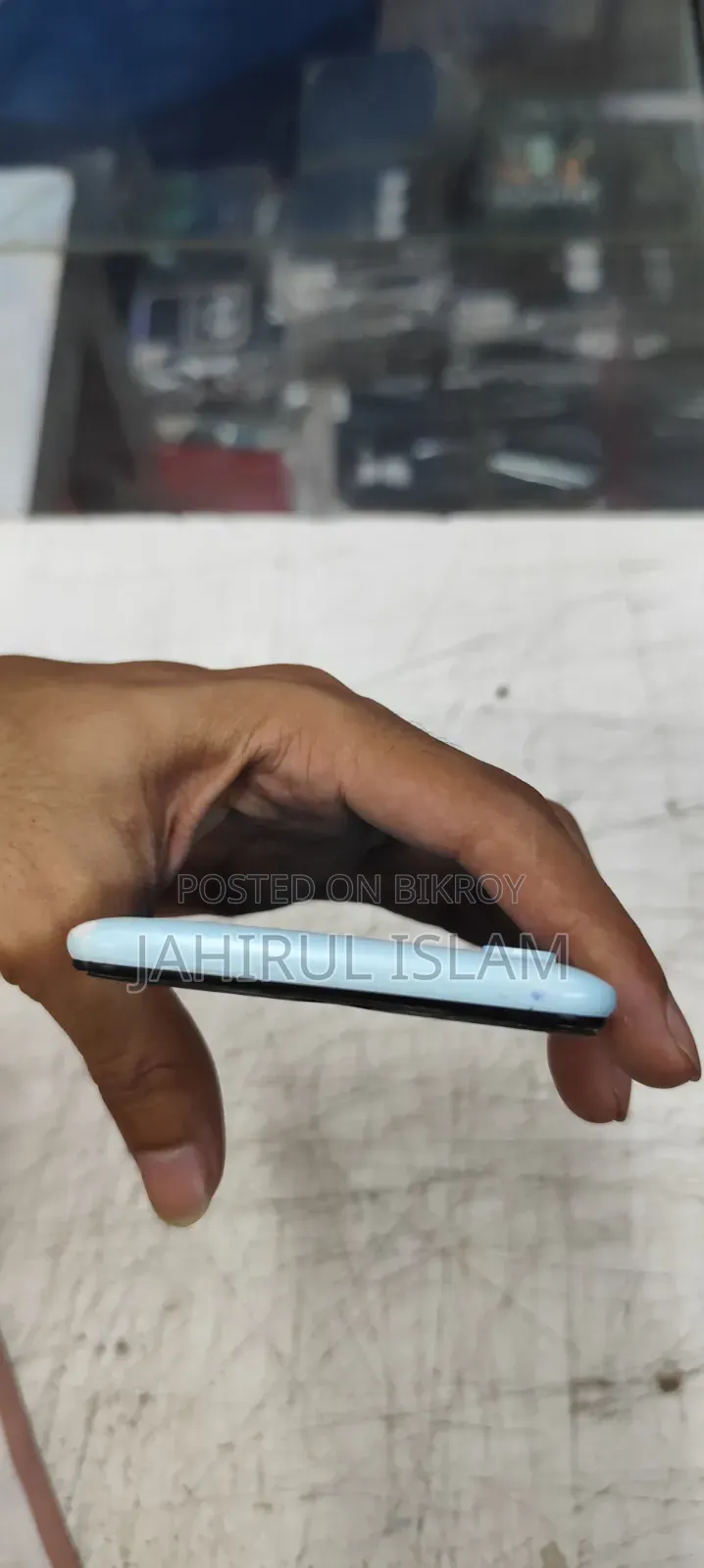 ভিভো ওয়াই১এস ৩২ জিবি ব্লু