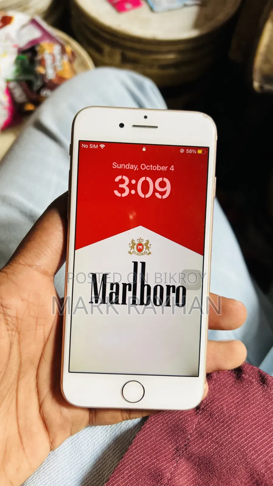 Apple iPhone 8 64 GB Gold