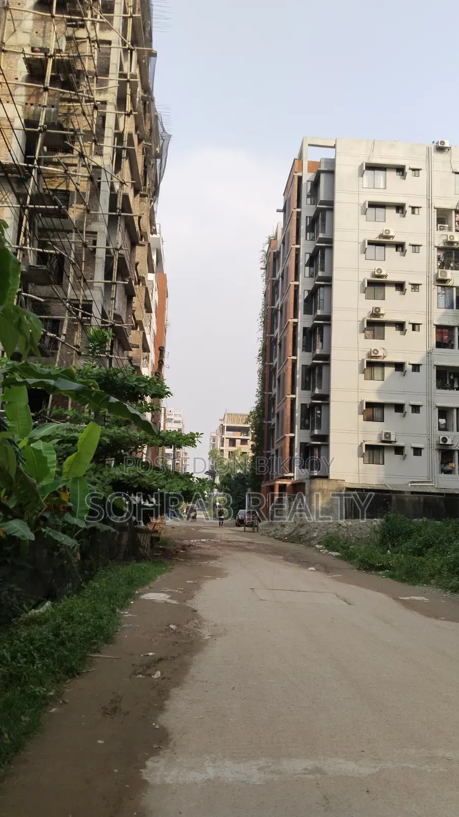 উত্তরায় সোহরাব রিয়ल्टीতে ৩ বেডরুমের অ্যাপার্টমেন্ট বিক্রির জন্য