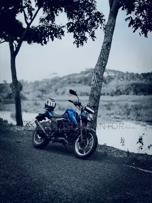 TVS Apache RTR 160 4V 2023 Blue
