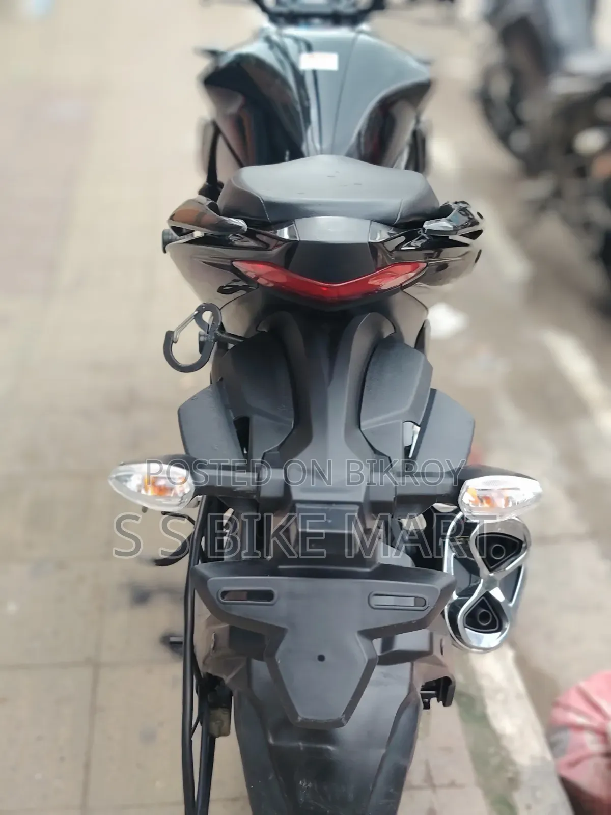 Suzuki Gixxer 2025 Black
