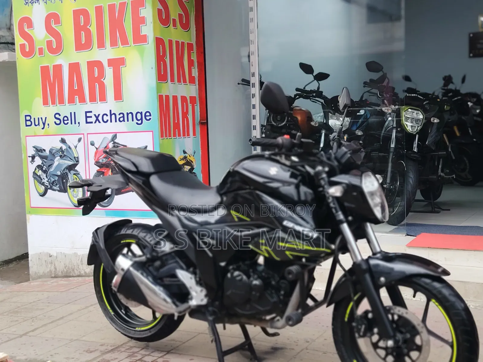 Suzuki Gixxer 2025 Black