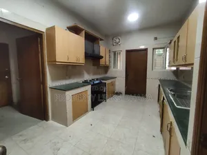 4 Bedroom Apartment in Gulshan for rent