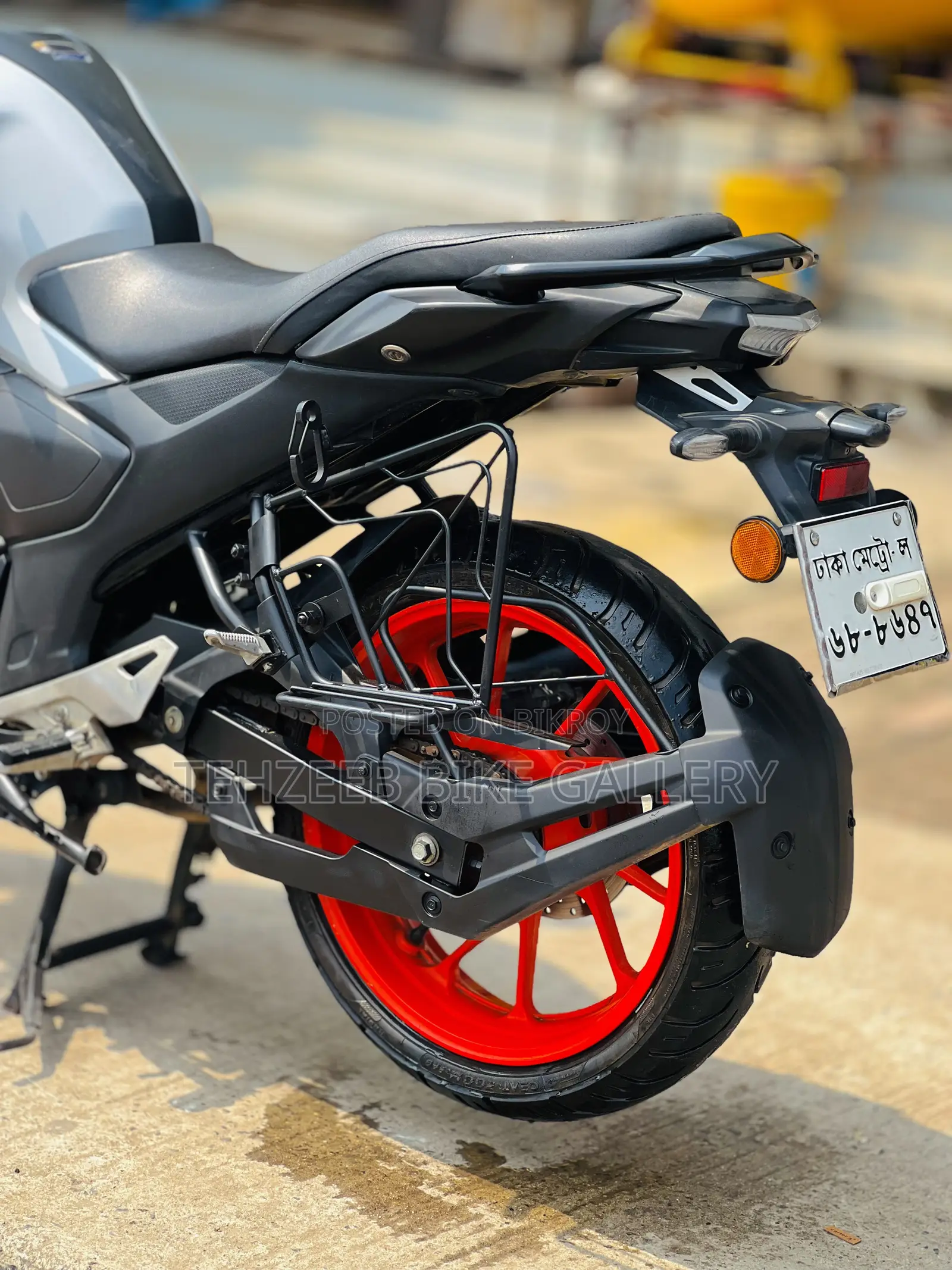 Yamaha FZS V4 2025 White