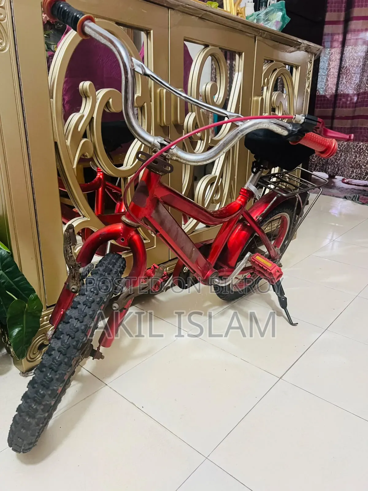 1 Red Cycle Used