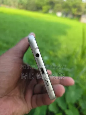 স্যামসাং গ্যালাক্সি এ৭ ১৬ জিবি গোল্ড