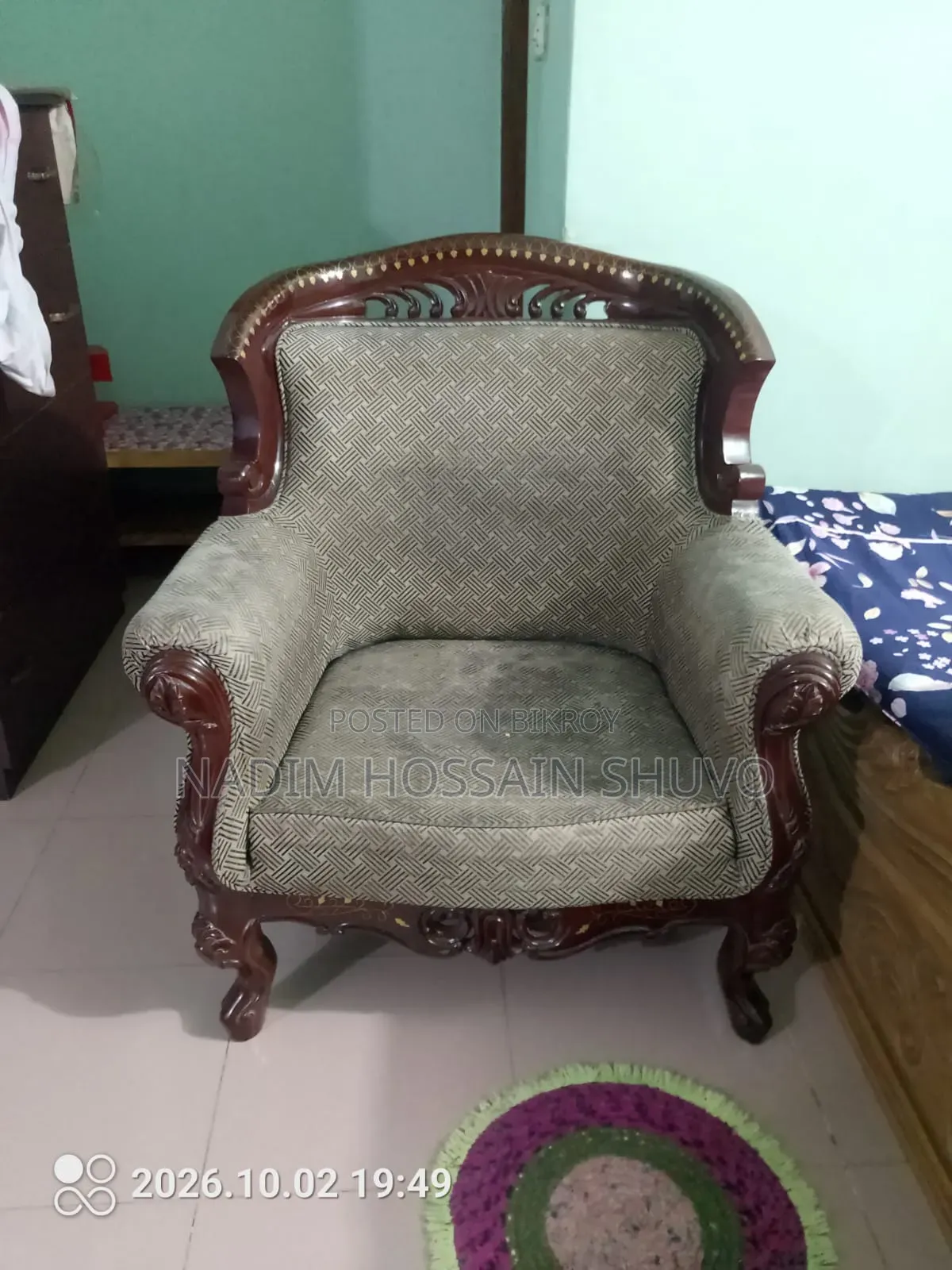 ভালো মানের সোফা