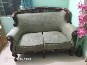 ভালো মানের সোফা