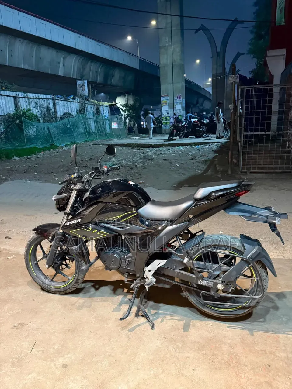 নতুন সুজুকি জিক্সার ২০২৫ কালো