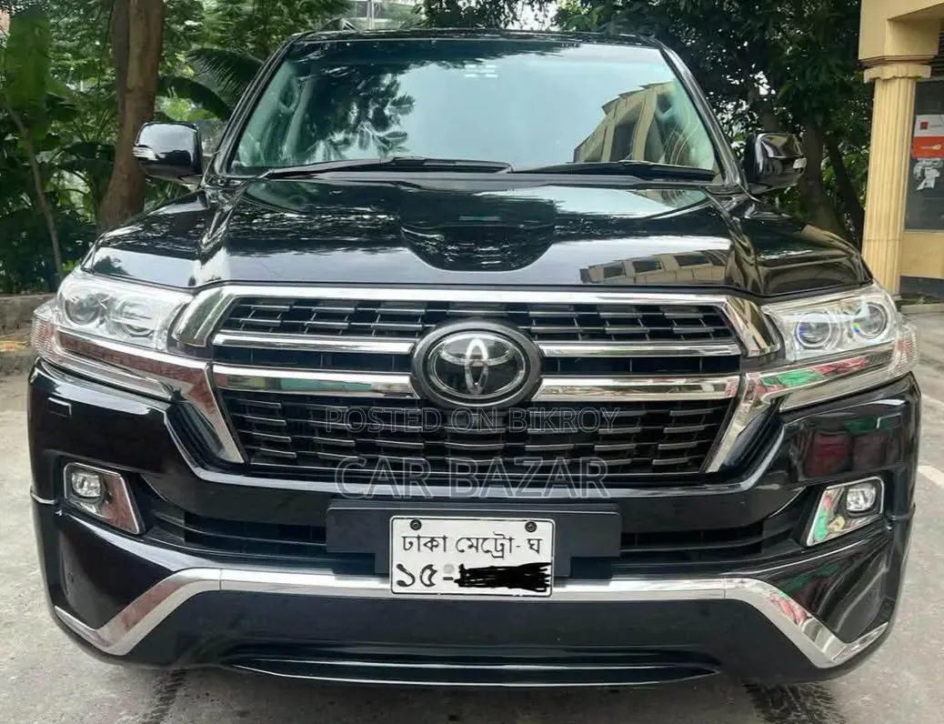 টয়োটা ল্যান্ড ক্রুজার ৪.৫ ভি৮ ভিএক্সআর ২০১৮ কালো
