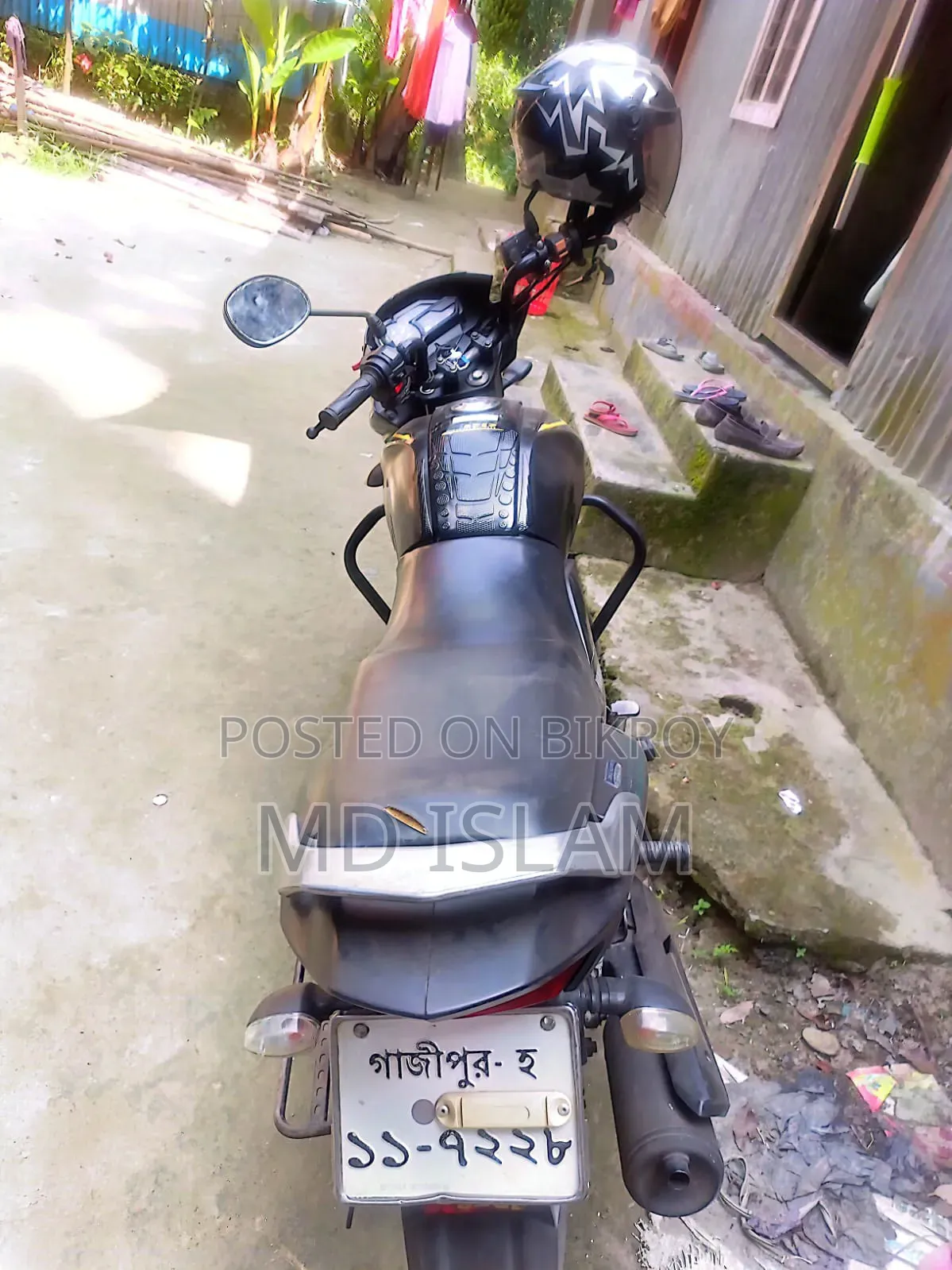 ইয়ামাহা সালুটো ১২৫ ২০২০ ব্ল্যাক