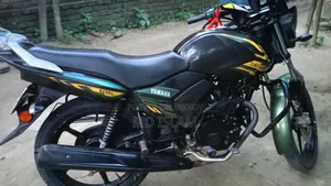 ইয়ামাহা সালুটো ১২৫ ২০২০ ব্ল্যাক