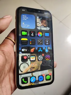 অ্যাপল আইফোন ১১ ৬৪ জিবি সাদা