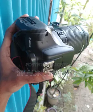 Camera 1300d