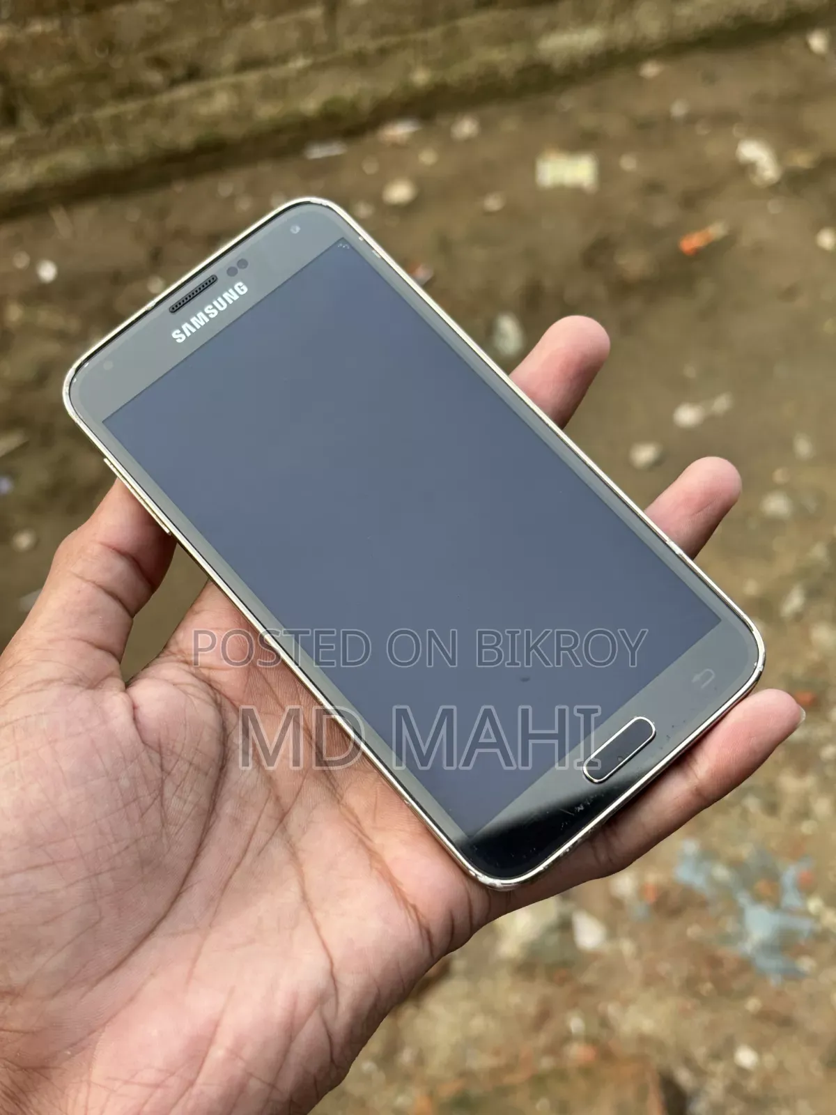 New Samsung Galaxy S5 16 GB Black