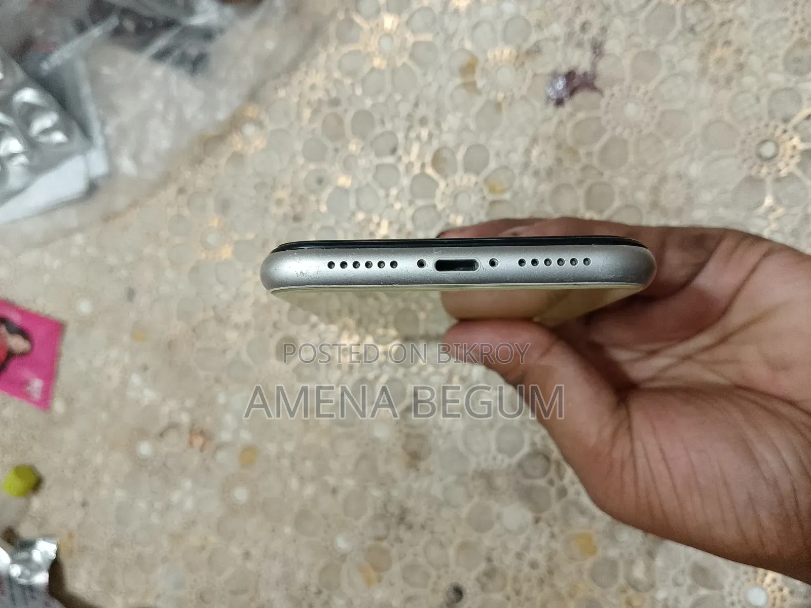Apple iPhone 11 64 GB White