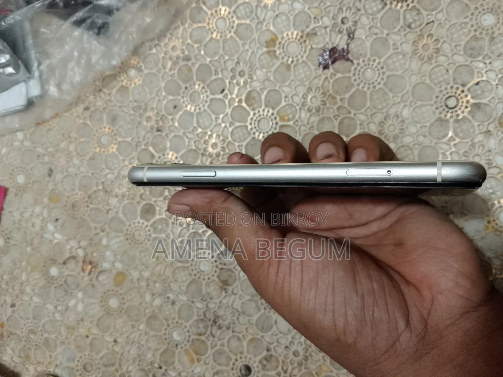 Apple iPhone 11 64 GB White