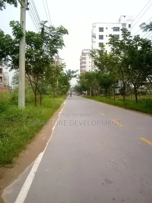 এন-ব্লক || ৪ কাঠা || দক্ষিণমুখী || প্লট বিক্রি || বসুন্ধরা আবাসিক এলাকা