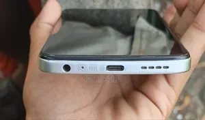 ইনফিনিক্স হট ৬০আই ১২৮ জিবি সিলভার