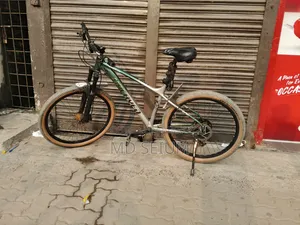 আপগ্রেডেড এয়ার ২০০