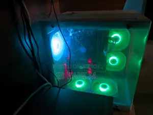 Desktop Computer Razer 16GB Intel Core i5 SSD 512GB